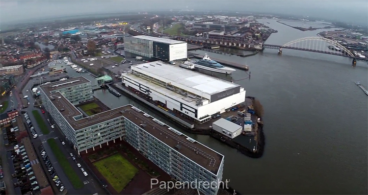 Alblasserdam op 100 m hoogte met DJI Phantom 2