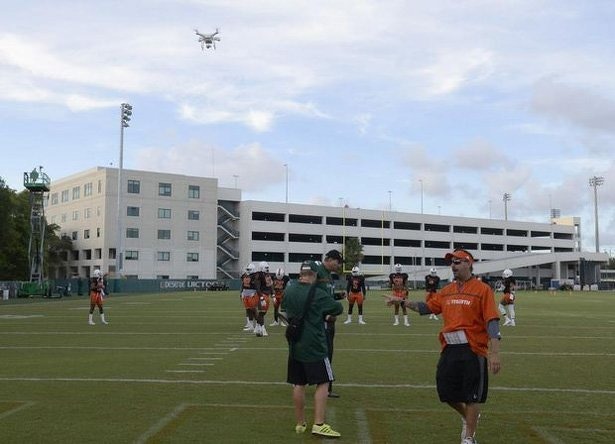 drones-verbannen-bij-sportevenementen-op-scholen-in-madison-usa-2015